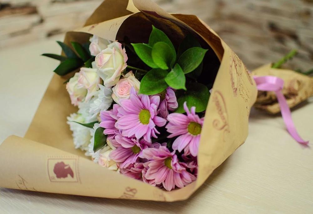 Букет цветов из: Розы и Хризантемы в Шипуново