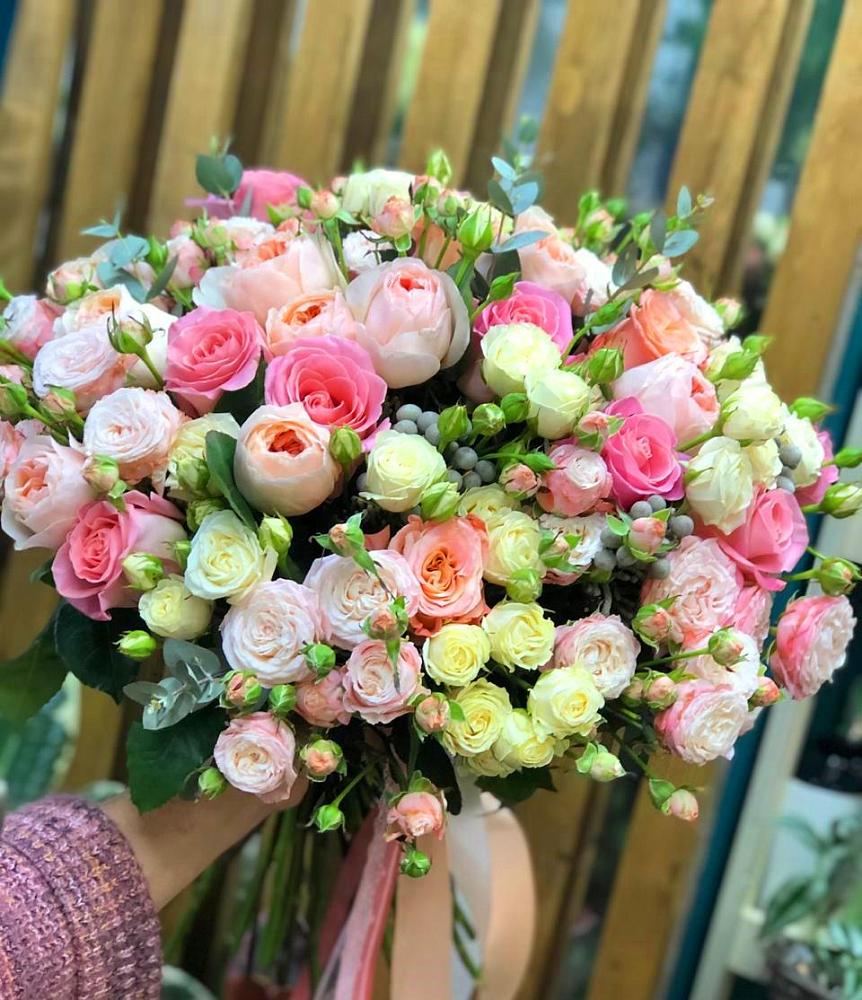 Букет цветов из: Розы в Шипуново